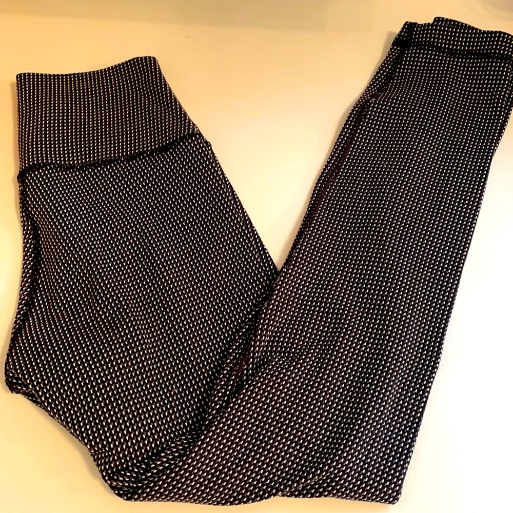 Wunderunder lululemon leggings